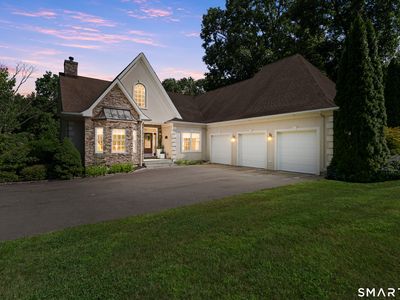 212 Fox Hollow Lane