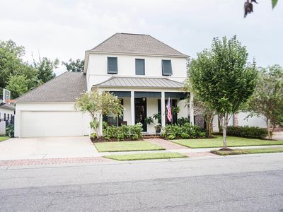 1914 Sugar Cane Ln