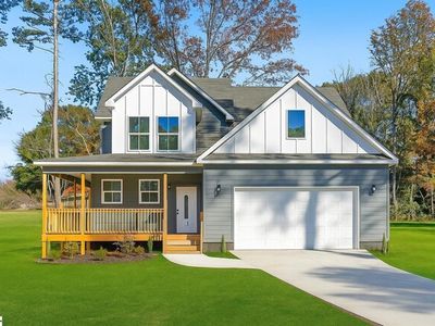114 Hillcrest Cir