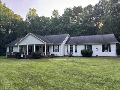 2552 Mack Rd