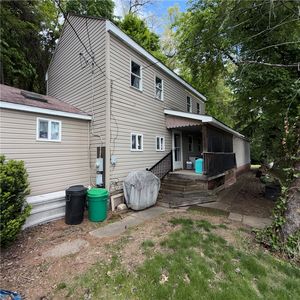 Property at 977 Sharon Rd, Beaver, PA