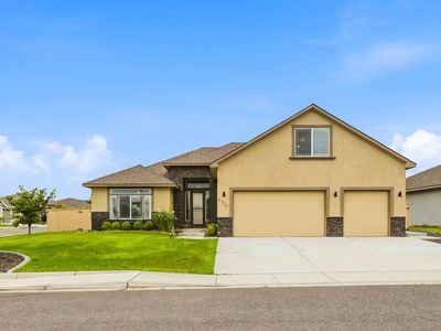 2725 Walking Stick Ave