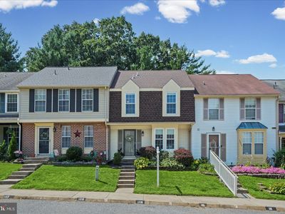 1109 Oakwood Ln