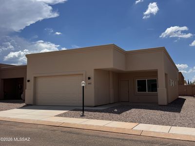 660 S Sky Ranch Rd