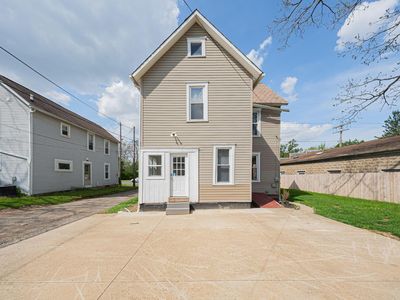 351 W William St