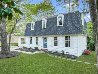 1134 Manchester Dr