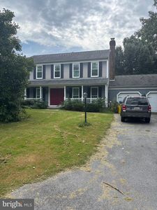 735 Evergreen Rd