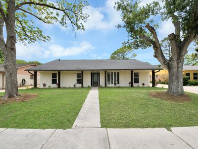 6023 Lattimer Dr