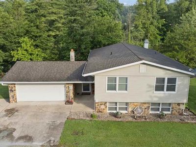 6925 N Private Road 50 W