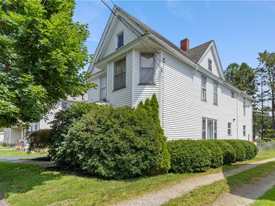 16 Riverside Pl