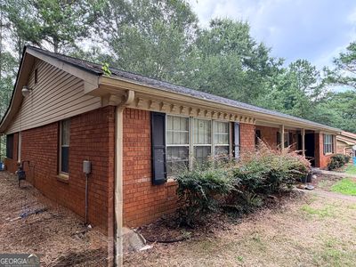 1776 Salem Woods Dr SE