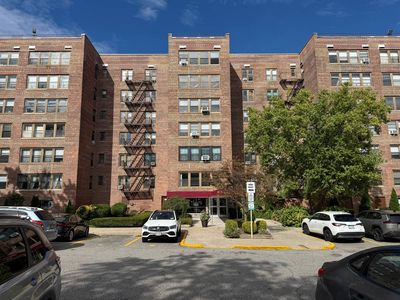 18-35 Corporal Kennedy St APT 4E