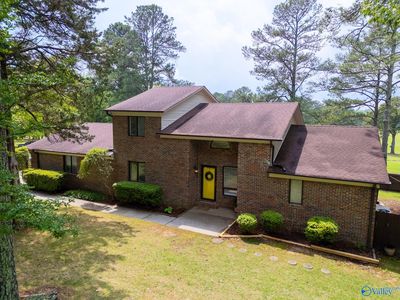 4311 Indian Hills Rd SE