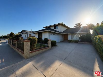 20741 Spindrift Ln