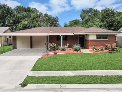 Property at 901 Alyse St, Deer Park, TX