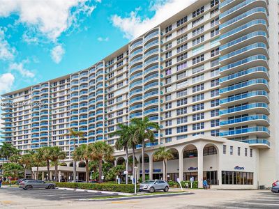 3800 S Ocean Dr APT 419