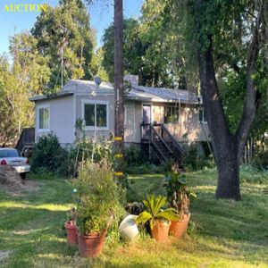 5800 Rosebud Ln