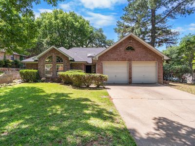 Property at 1213 Circle View Ct, Grapevine, TX
