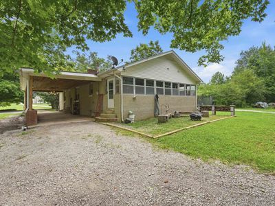 947 County Road 281