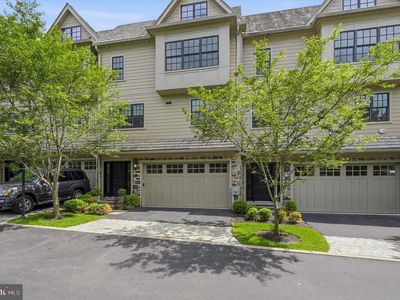 11 Overlea Way