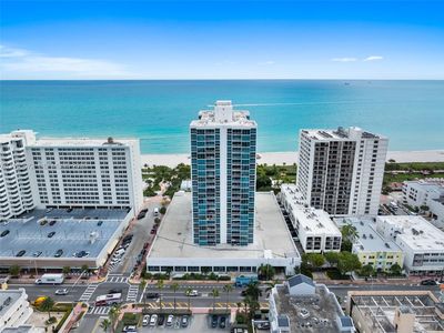 2655 Collins Ave APT 707