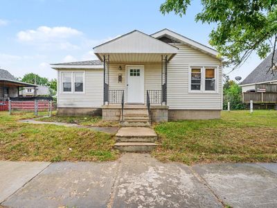 305 Dupage St