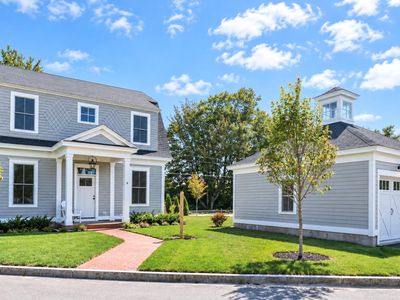 6 Vista Drive