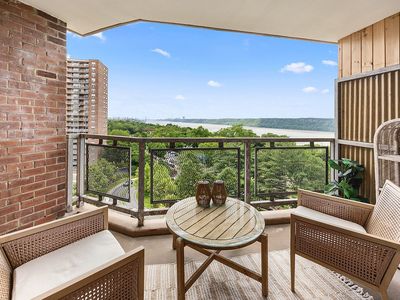 5900 Arlington Ave APT 10R