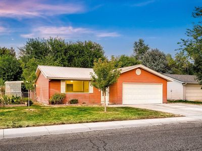 848 W Kinghorn Dr