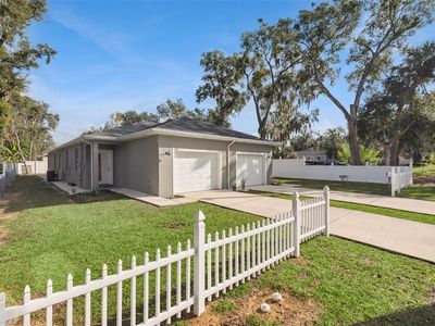 1021/1023 Titcomb St