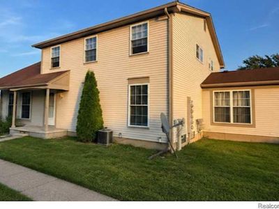 Property at 35304 Tall Oaks Dr, Sterling Heights, MI