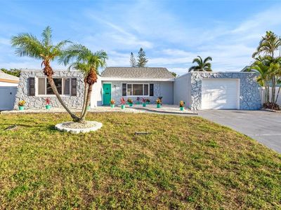 3848 Stratfield Dr