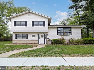 403 Memorial Ave