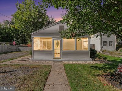 28 Fairview St