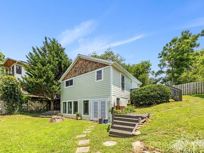 33 Madison St