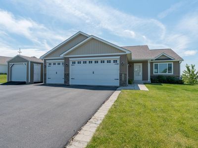 Property at 1000 Mulberry Ave NE, Montgomery, MN