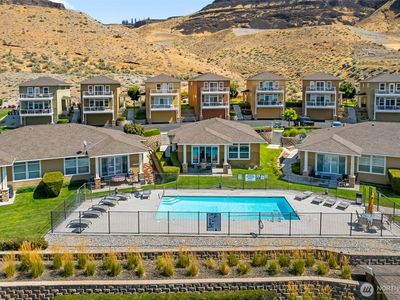 9112 Quail Run Lane NW