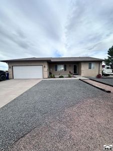 555 E McClave Dr