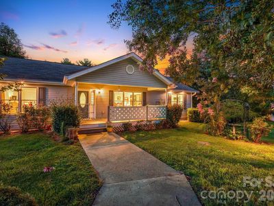 6 Arrowhead Ln