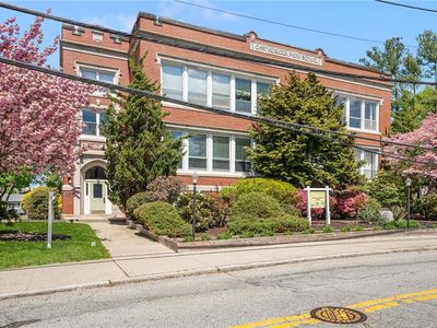 15 Curtis St APT 104