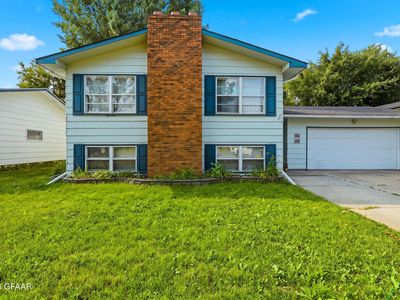 Property at 709 Central Plains Ct, Grand Forks, ND