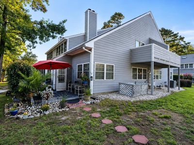 1202 Erin Way #F