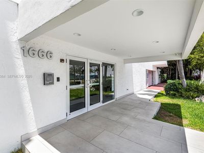 1666 West Ave APT 404