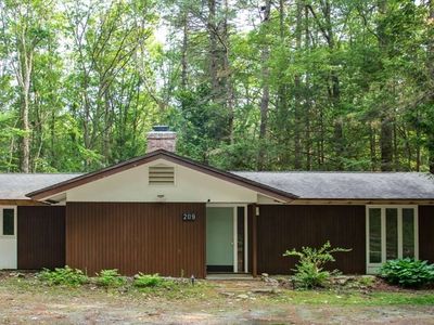 Property at 209 N Valley Rd, Pelham, MA