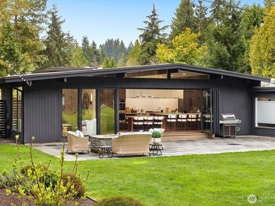 17061 10th Avenue NW