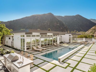5924 Paseo Canyon Dr