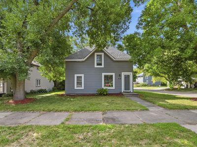 201 Cottage Grove Ave