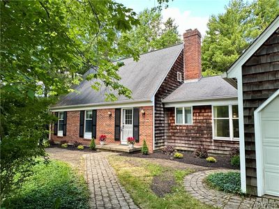 40 Tanglewood Dr W
