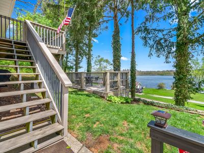 1050 Earlyn Dr