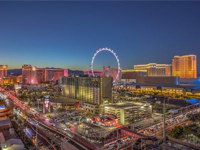 211 E Flamingo Rd #1503